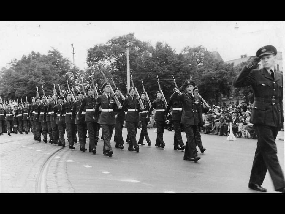 Ken’s Life in Pictures-06